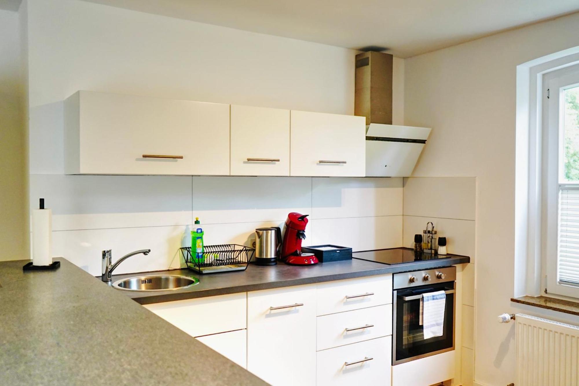 Stilvolles Apartment In Stadtnaehe-Parkplatz- 4 Personen- Balkon Wolfsburg Kültér fotó